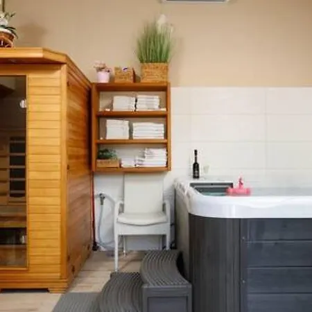 Villa Lisnjak By Guide *