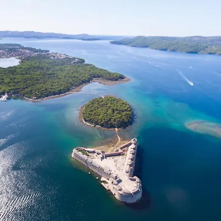 Lisnjak By Guide * Drnis